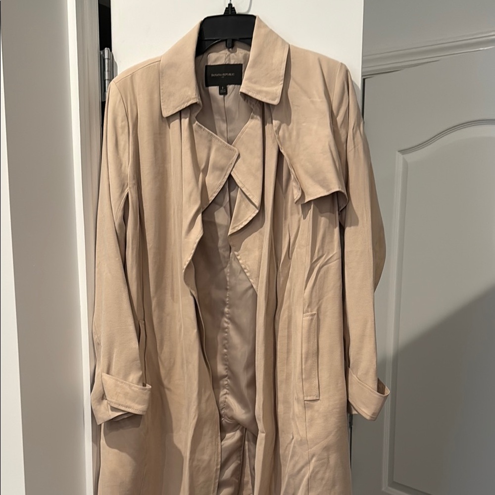 Banana Republic Beige Trench Coat